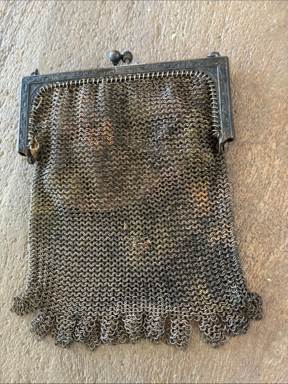 Antique-Style Chainmail Evening Coin Purse in Brown and Silver